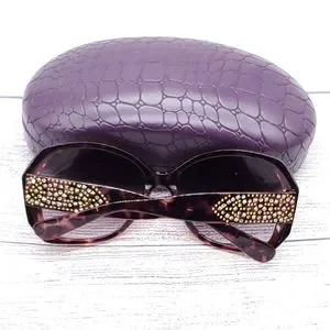 ⭐Carol Brodie Sunglasses and Case Carol Brodie Budda Sunglasses, Hard Case and Cleaning Cloth  main image 4